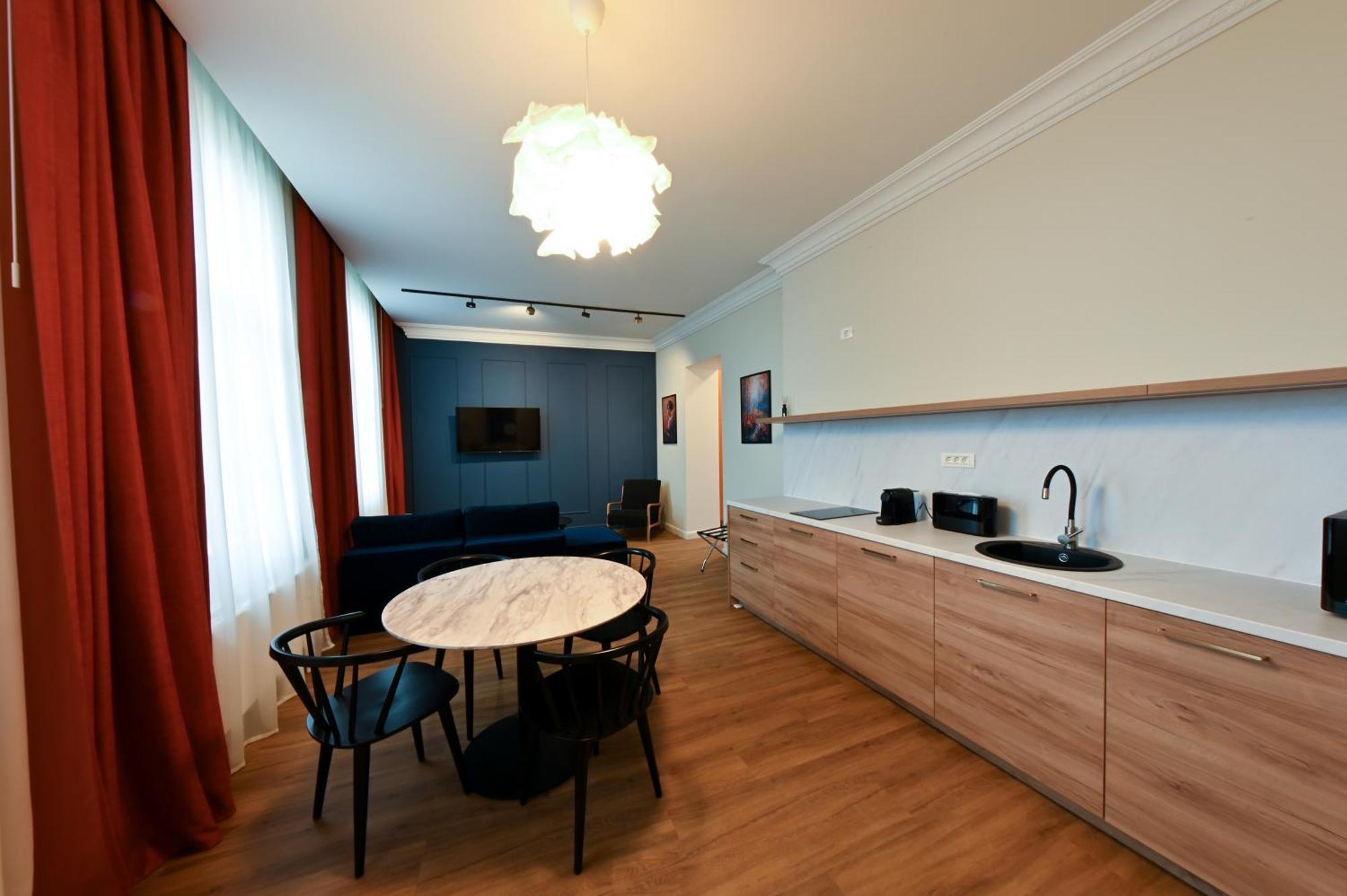 Leda Residence Oradea Exterior photo